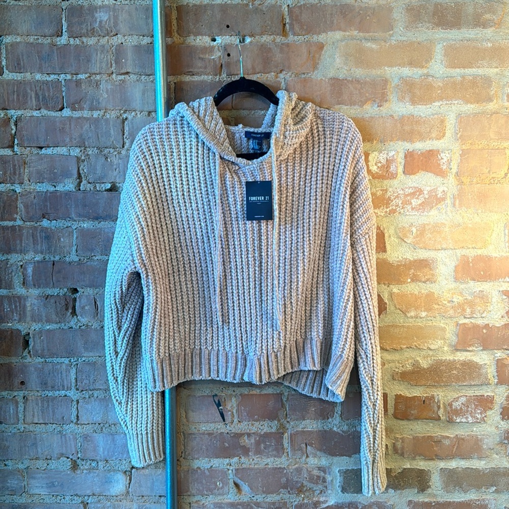 NWT — Forever 21 Chenille Hooded Sweater